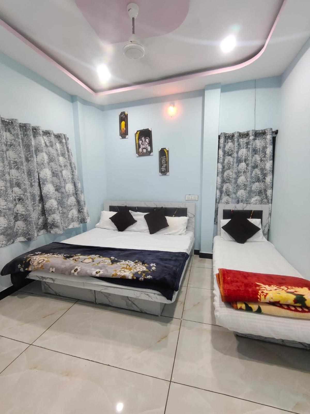 Geeta Homestay Ujjain Εξωτερικό φωτογραφία