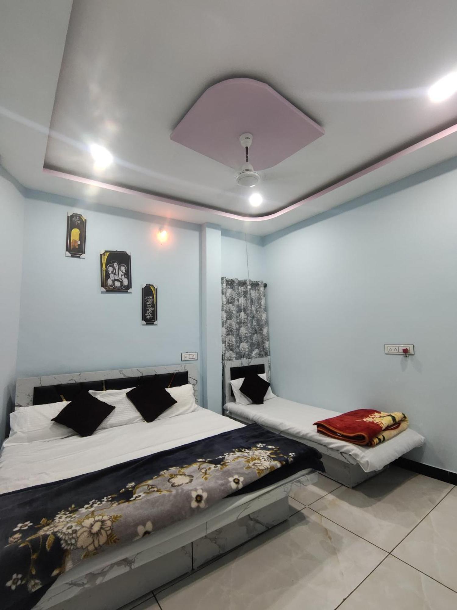 Geeta Homestay Ujjain Εξωτερικό φωτογραφία